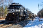 NS 6965 leads AY-5 west at Snake Hill Road